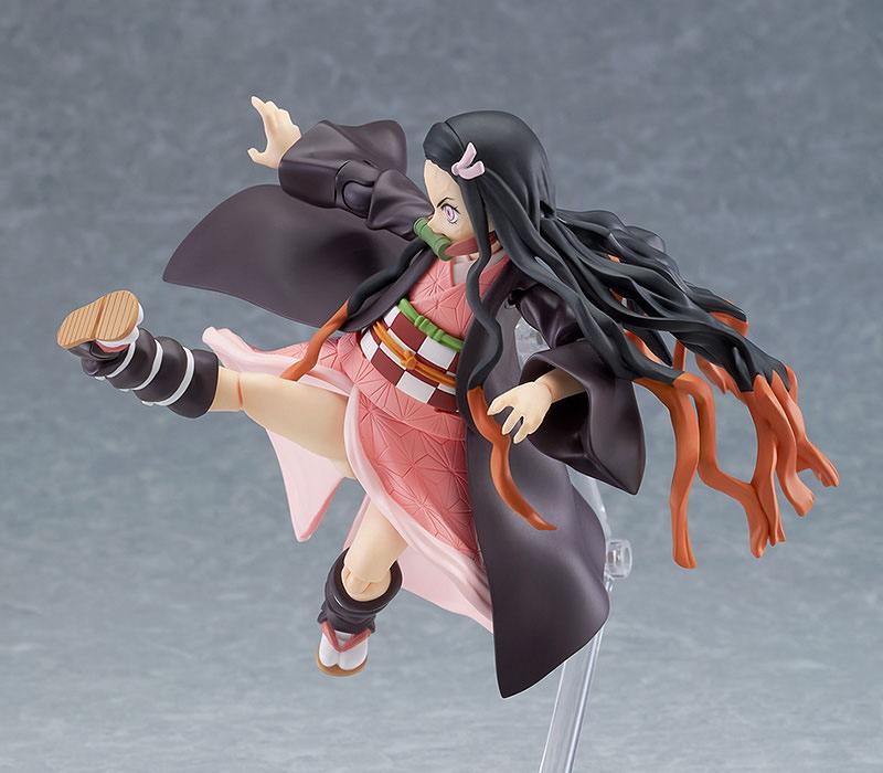 18cm Anime Demon Slayer Kamado Nezuko Kick Fighting. PVC Figure No