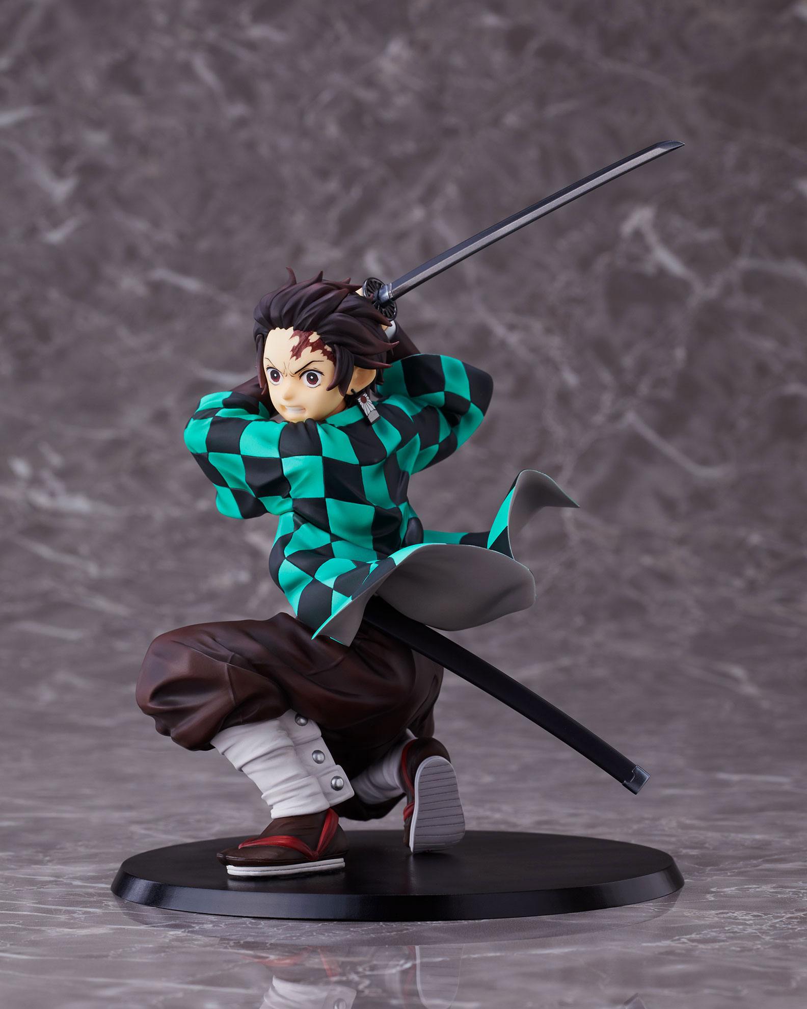 Demon Slayer: Kimetsu no Yaiba Statue Tanjiro Kamado (Standard version ...