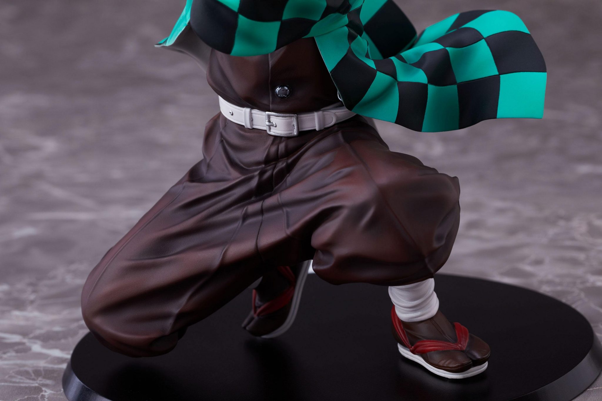 demon slayer tanjiro kamado statue