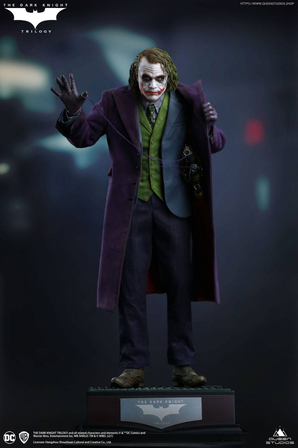 joker anime figure