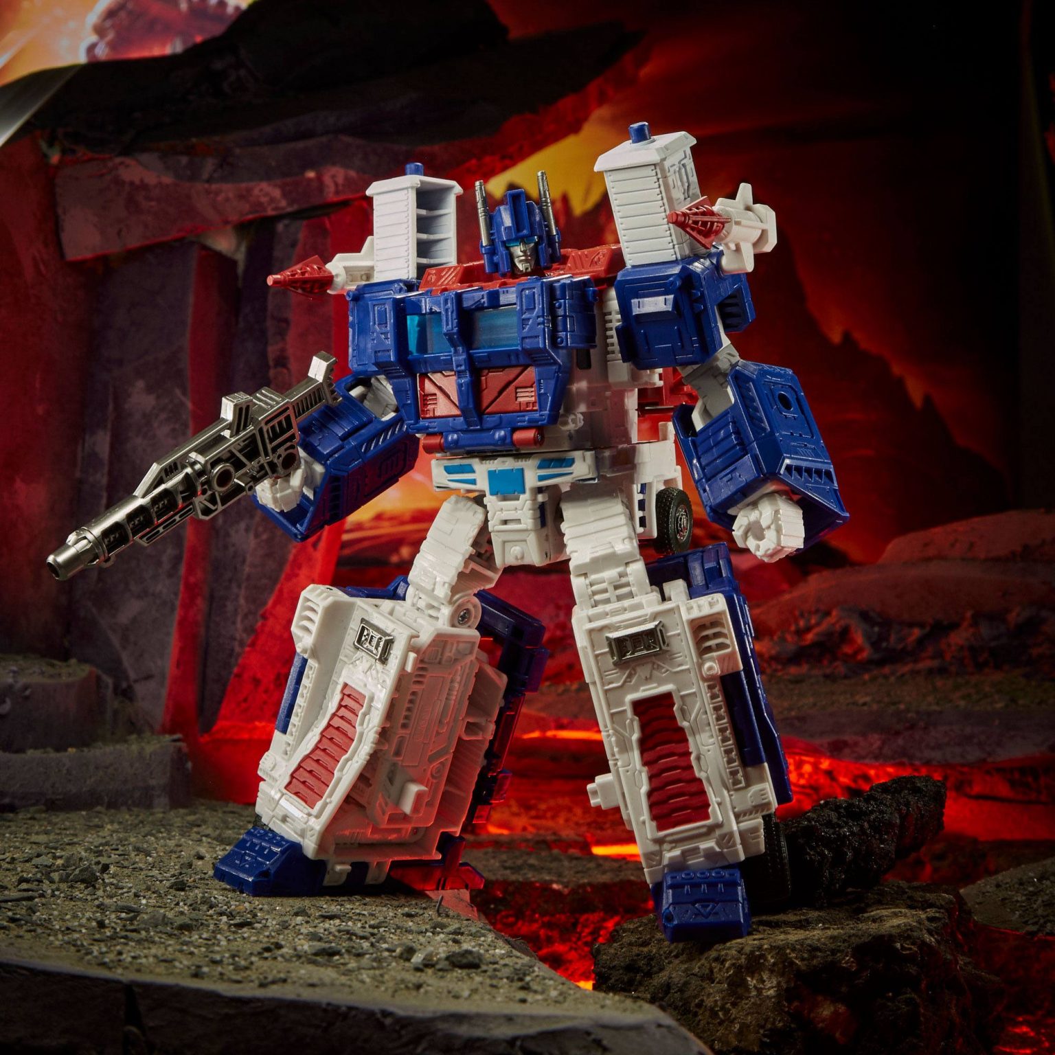 transformers cybertron toy list